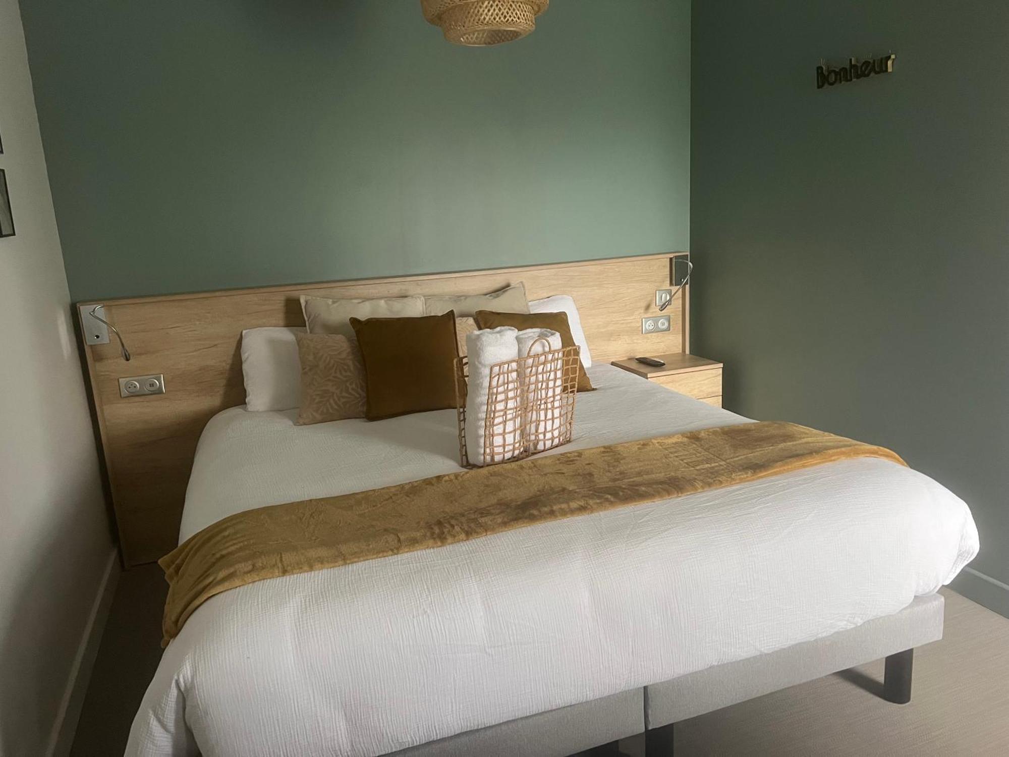 Chambre Privatisee L'Ermitage Vue Sur La Mayenne Château-Gontier Dış mekan fotoğraf